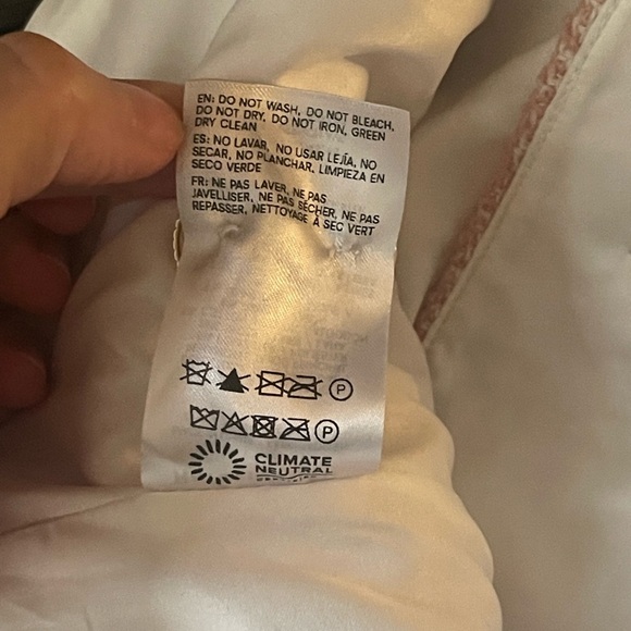 REFORMATION Amora Tweed-Textured Woven Top {$171} Pink Cream Pearl Buttons 10 - Picture 10 of 10